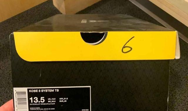 开云APP-球鞋库存危机！断供的科比签名鞋让球员们有点慌了