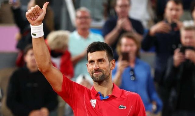 开云体育官网-德约首轮轻松晋级 对“不合逻辑”的规则有话说